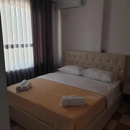 Проживание в семье Livia Пермети